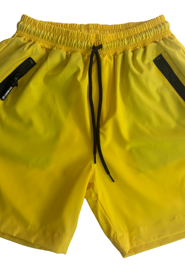 Chimú Sunshine quick-dry activewear shorts in yellow